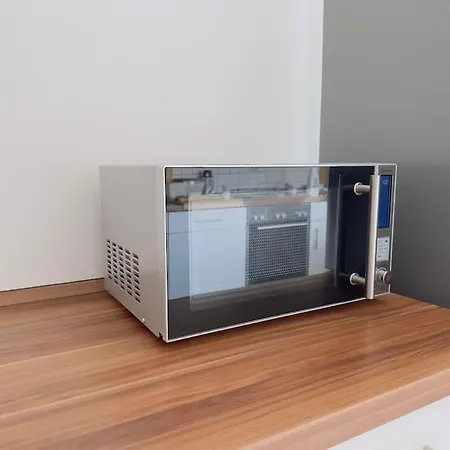 公寓 Fuer 6 Personen Wlan Balkon Parken Stilvoll *